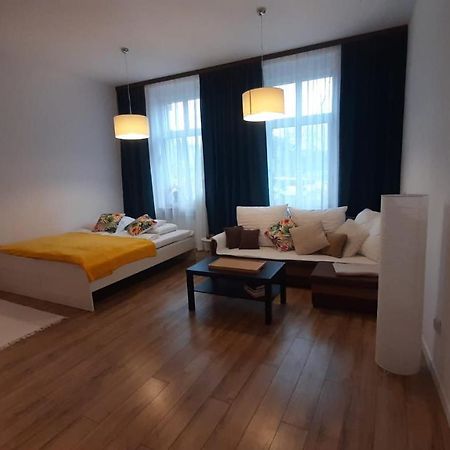Apartamenty Jednosci 46 弗罗茨瓦夫 外观 照片