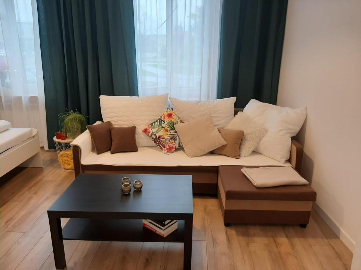 Apartamenty Jednosci 46 弗罗茨瓦夫 外观 照片