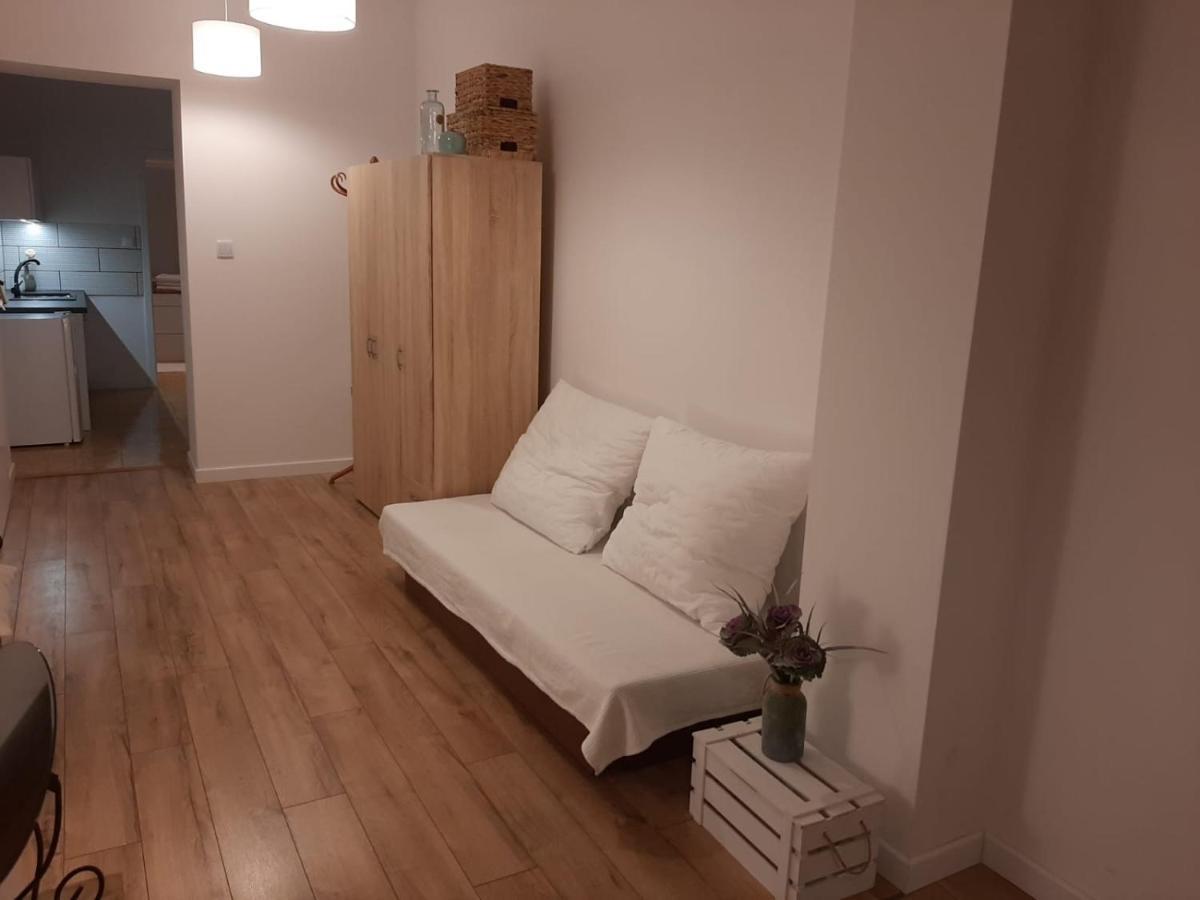 Apartamenty Jednosci 46 弗罗茨瓦夫 外观 照片